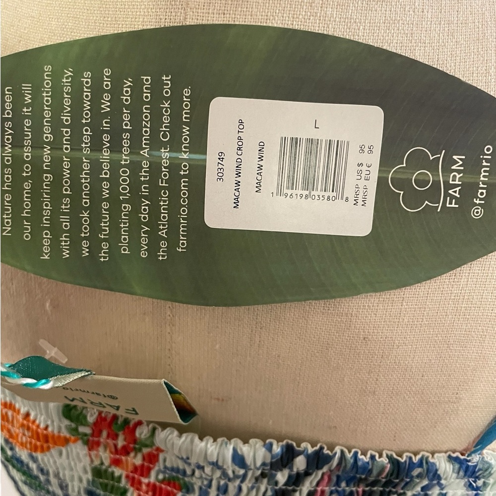 FARM RIO Macaw Wind Smocked Crop Top New With Tags - Picture 10 of 13